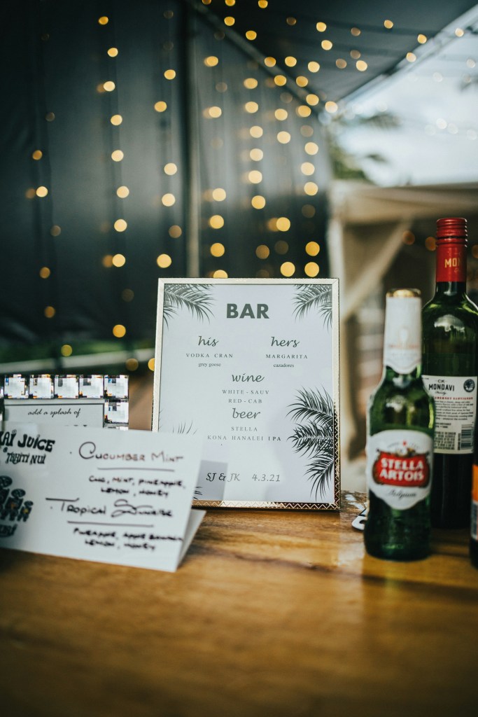 How Much Alcohol Do You Need for a Wedding? (Free Wedding Bar Calculator&nbsp;Guide)