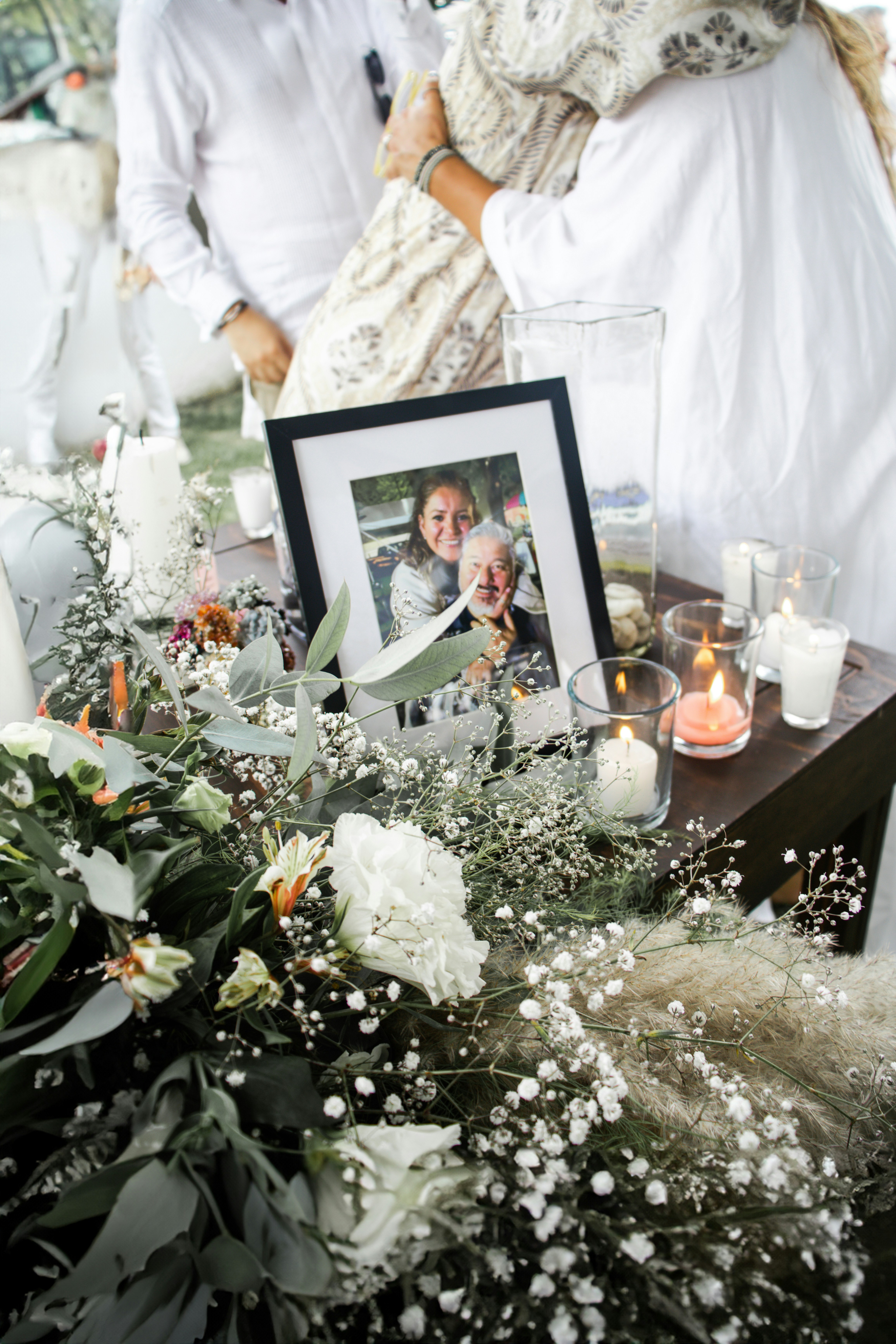 How to Honor a Loved One Who Has Passed Away at Your Wedding